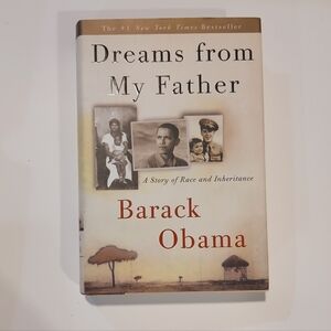 Book "Dreams from My Father: A Story of Race and Inheritance" by Barack Obama